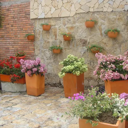 Hotel Villa Amparo-2